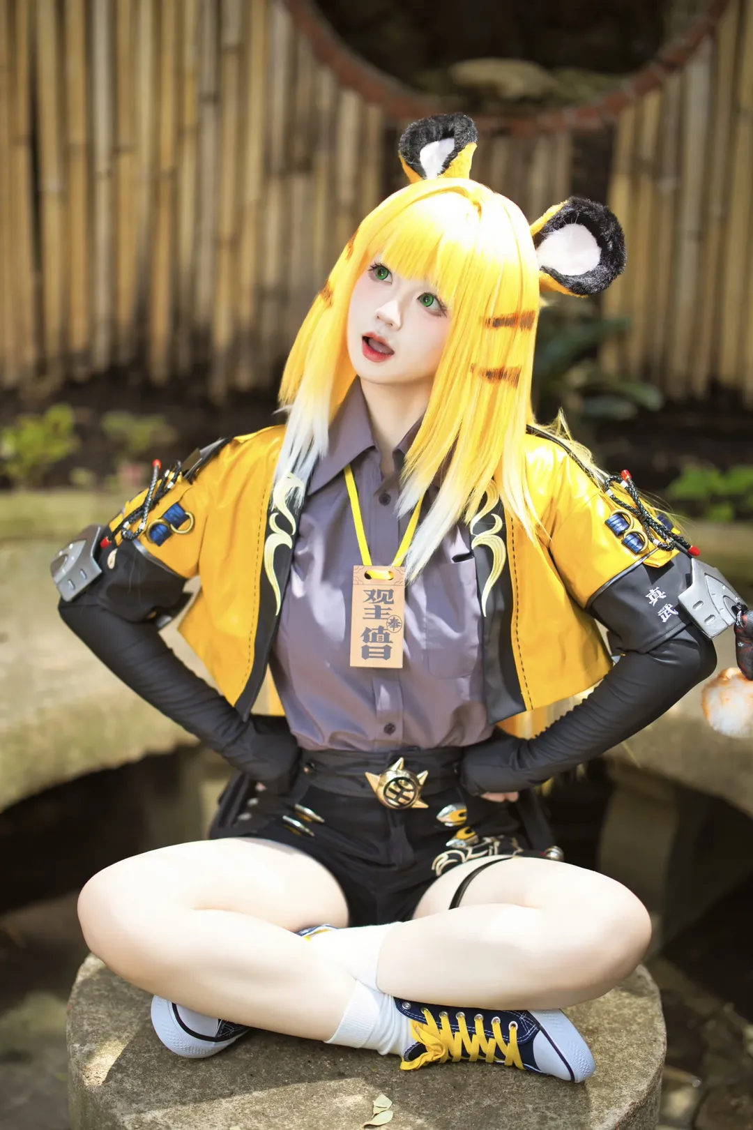 Zenless Zone Zero, Anime-style photography, Outdoor cosplay, Ju Fufu cosplay, Kemonomimi girl - Image 2
