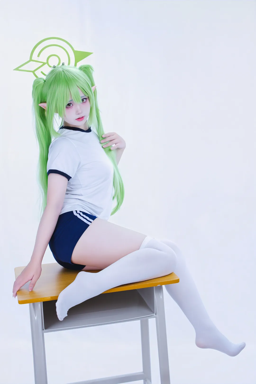 二次元摄影, 蔚蓝档案, 白丝穿搭, 体操服cos, 铁道双子cos - 第3张