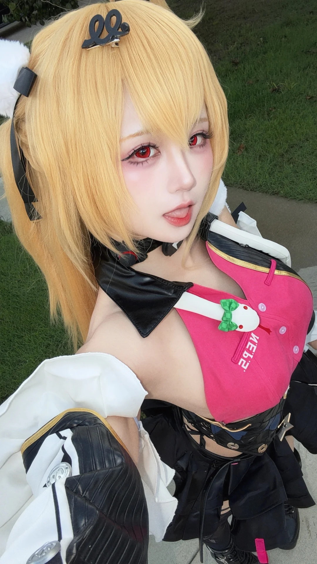 ゼンレスゾーンゼロ, シーシア コスプレ, 二次元ファッション, コスプレ試着, ぬいぐるみ班長 - 1枚目