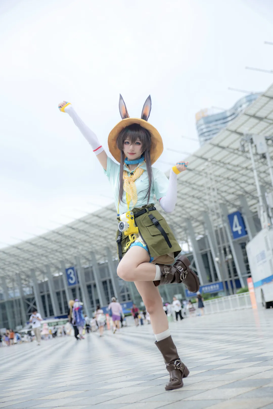 Arknights, Amiya cosplay, Portrait photography, CD29 convention photos, Convention styling - Image 6
