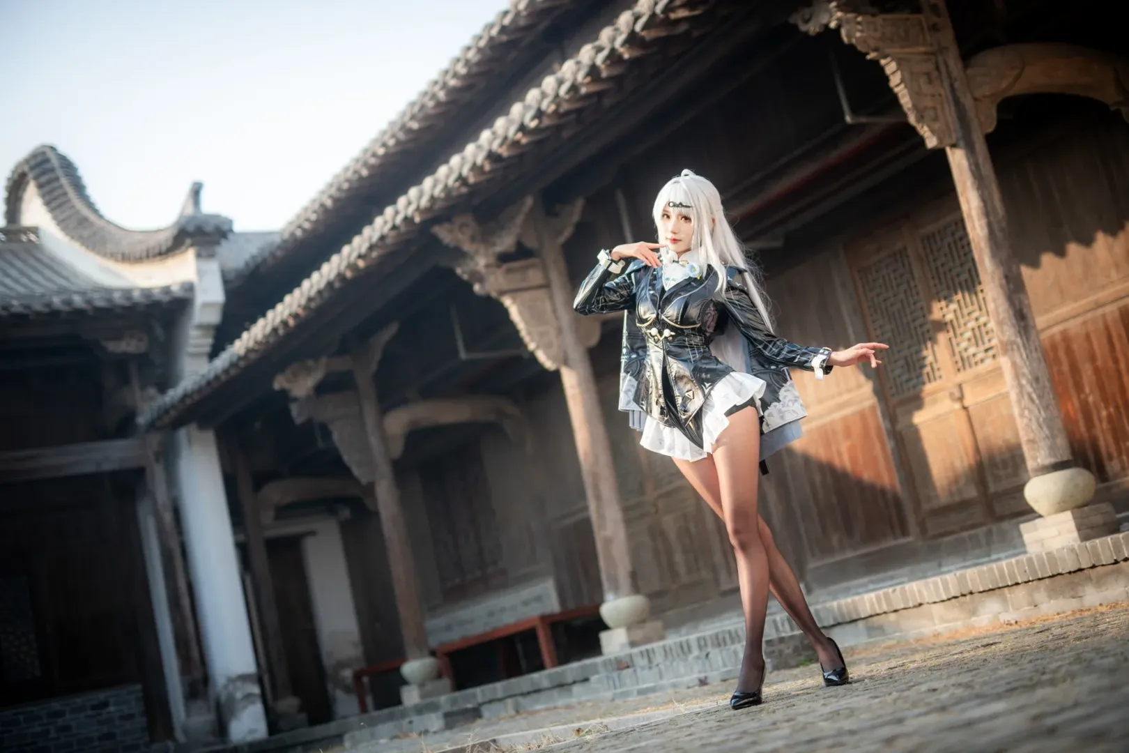Zenless Zone Zero, Anime-style photography, Cosplay photoshoot, Yixuan cosplay, Chinese-style cosplay - Image 2