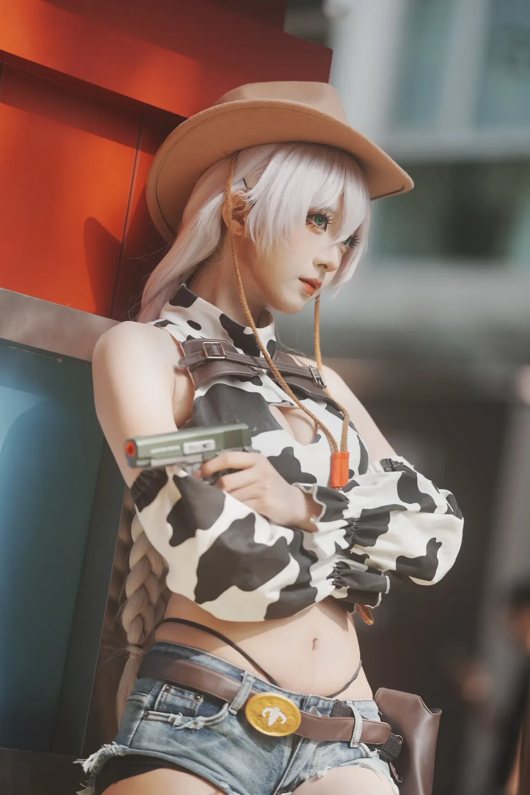 Azur Lane cosplay, Convention photography, Western cowboy style, Cow print top, Silver-white braided hair - Image 10