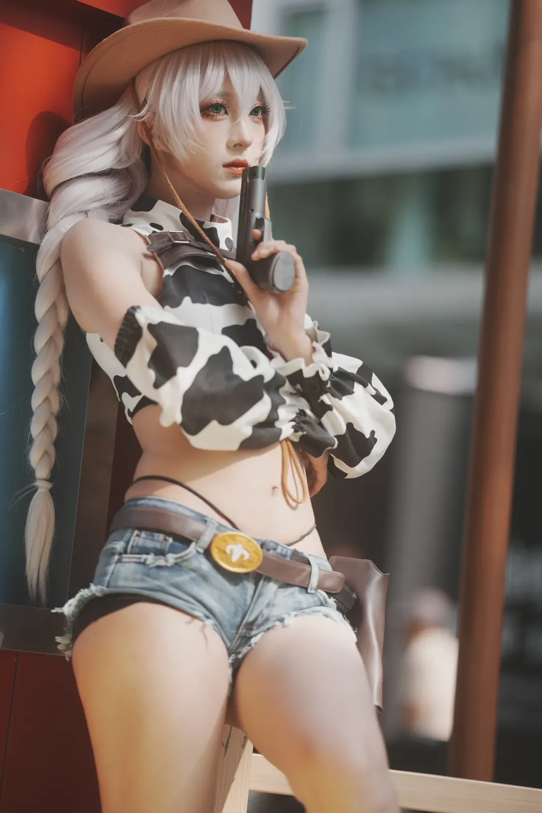 Azur Lane cosplay, Convention photography, Western cowboy style, Cow print top, Silver-white braided hair - Image 8