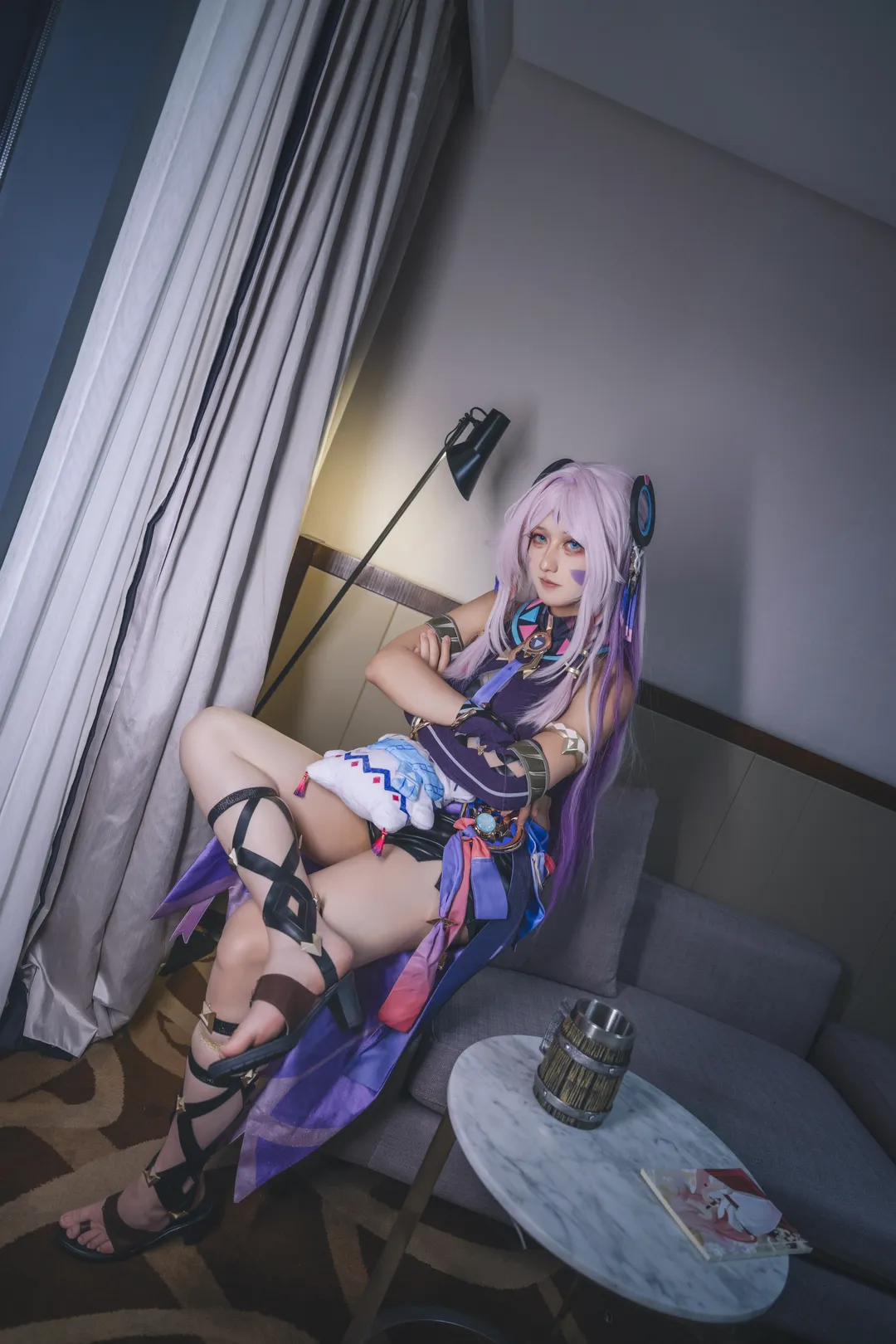 原神, 茜特菈莉cos, 夜景人像, cosplay摄影, 绑带穿搭 - 第2张