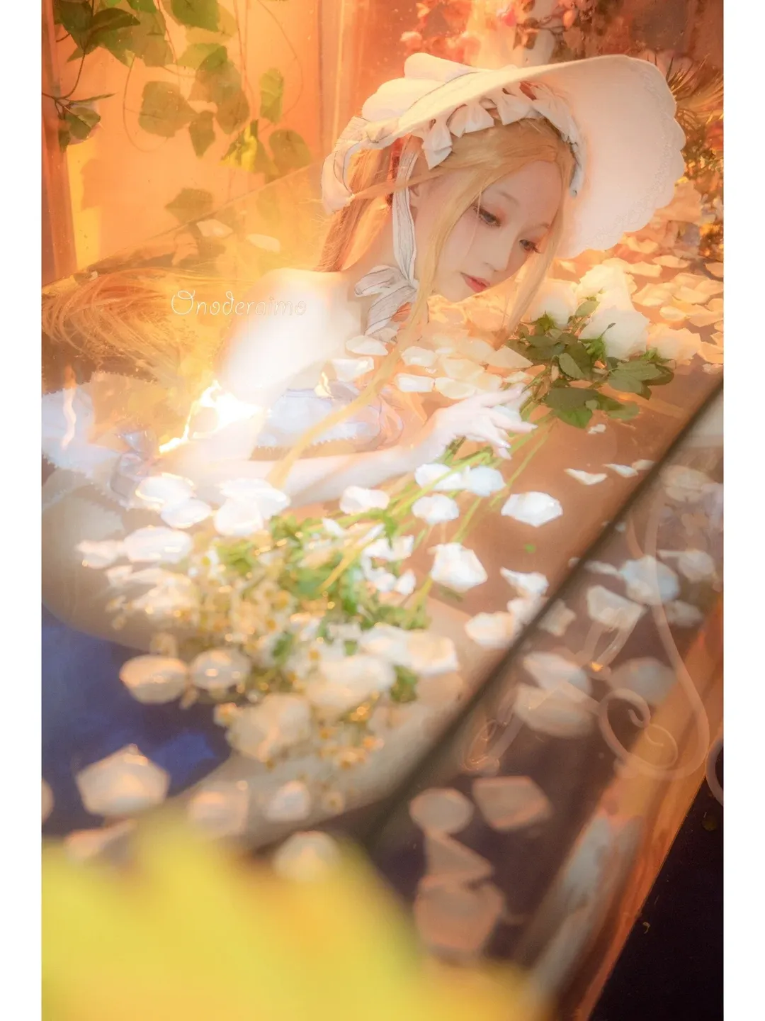 2次元少女, Fate/Grand Order, 水中撮影, アビゲイルコスプレ, コスプレ撮影の日常 - 1枚目