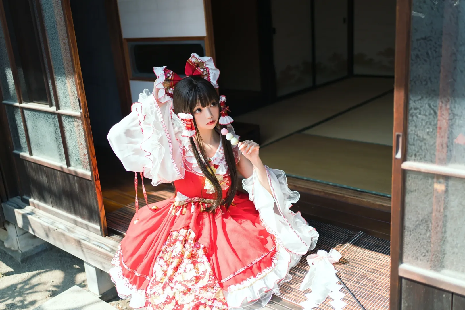 博丽灵梦cos, 东方project, 日式庭院, cosplay摄影, 足利 - 第7张