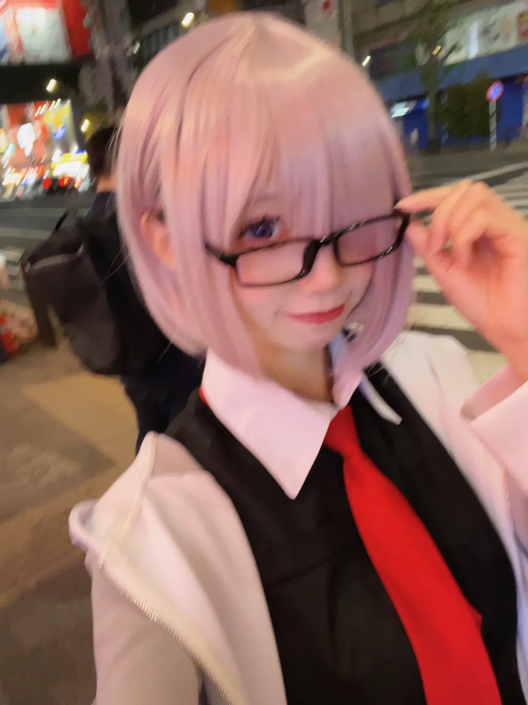FGO, 夜景街拍, 黑框眼镜, 玛修基列莱特cos, 粉紫假发