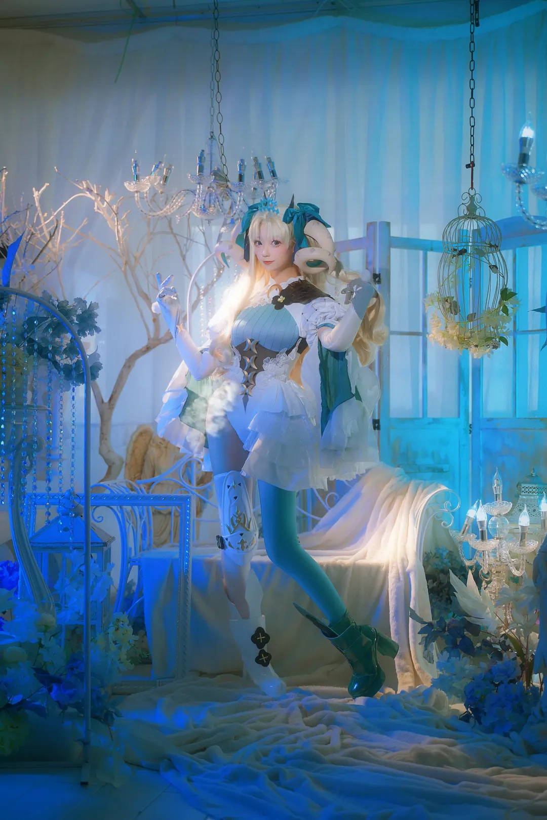 Cosplay photoshoot, Fate/Grand Order, Dreamy blue backdrop, Space Ereshkigal cosplay, White over-the-knee socks