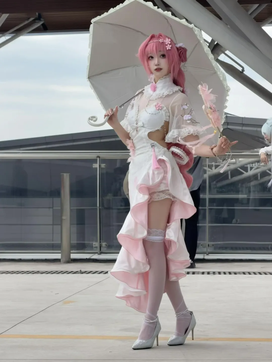 Goddess of Victory: Nikke, Convention photography, Cosplay outfit, Dorothy cosplay, Dorothy: Pearl of Peach Blossom