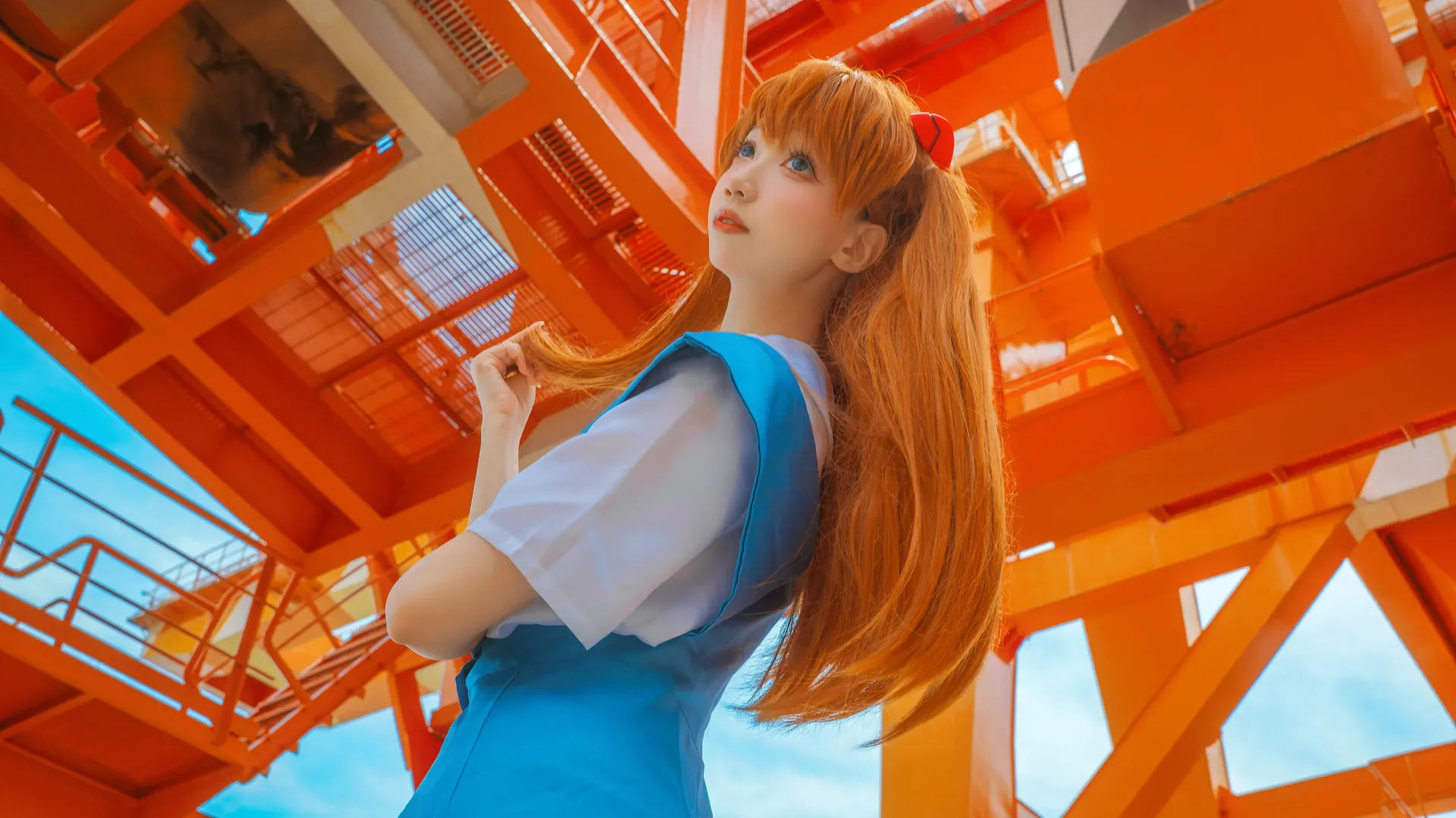 コスプレ, 白ストッキング, アスカコスプレ, 新世紀エヴァンゲリオン, インダストリアル写真 - 6枚目
