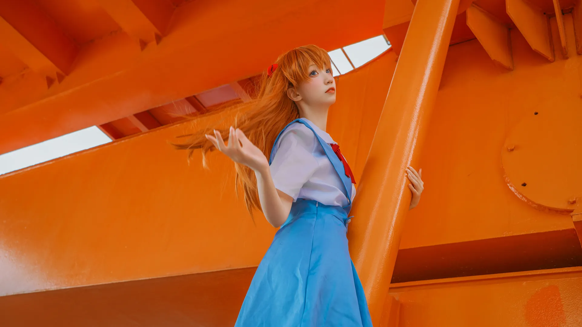 コスプレ, 白ストッキング, アスカコスプレ, 新世紀エヴァンゲリオン, インダストリアル写真 - 8枚目