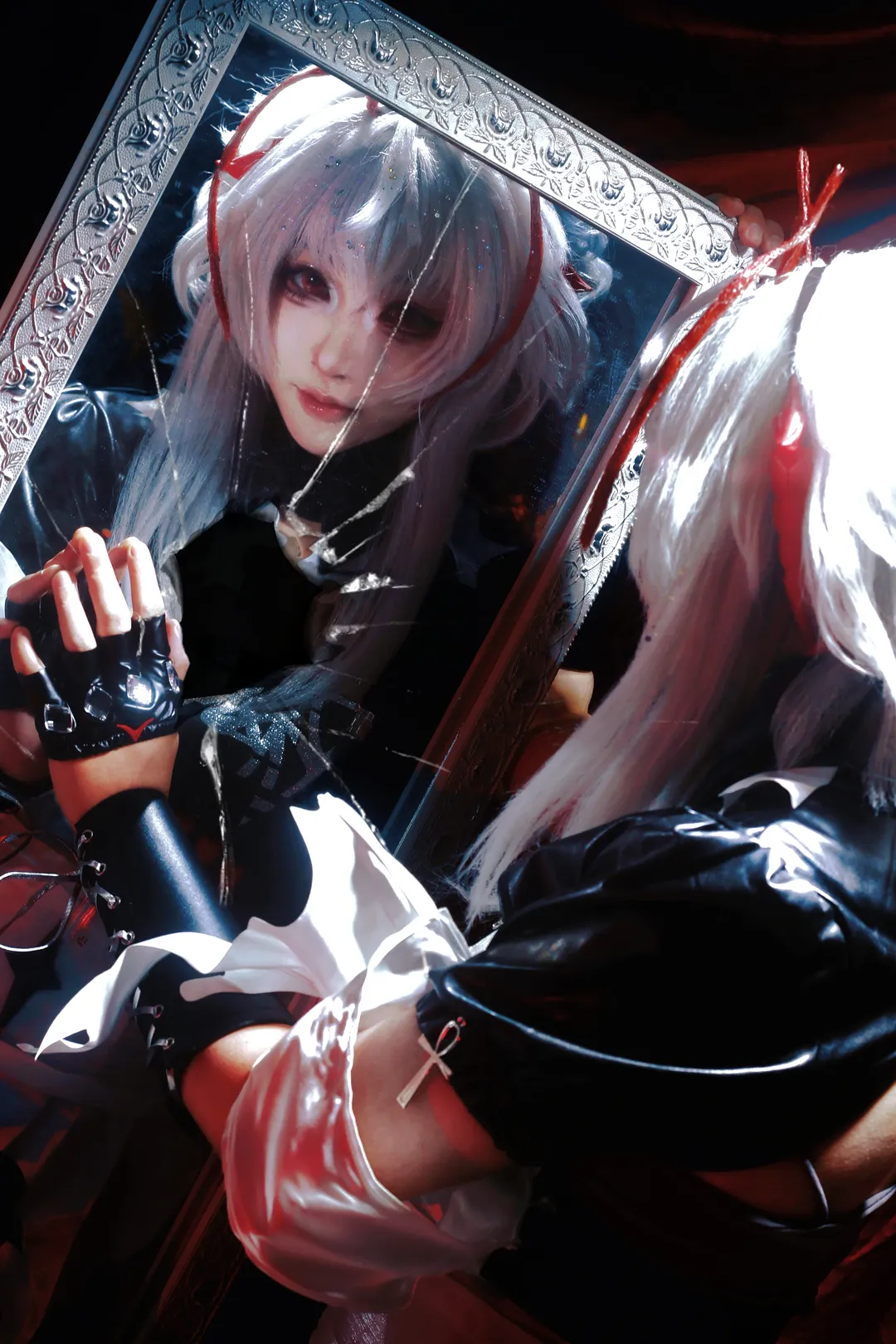 Arknights, Wishadel cosplay, Black stockings, Dark style, High-contrast photography - Image 1