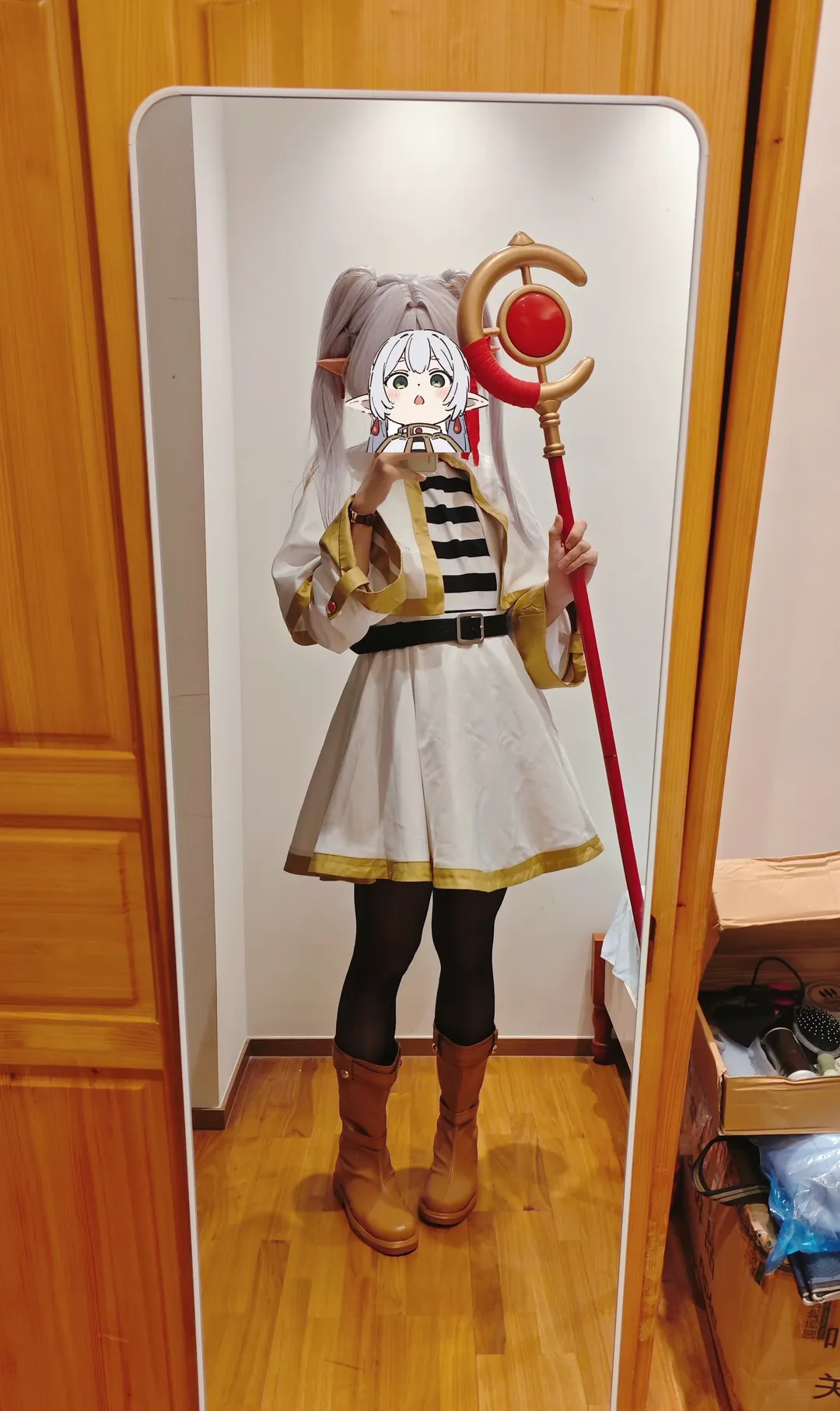 葬送のフリーレン, フリーレン コスプレ, エルフ耳, コスプレ日常, 黒タイツ コーデ