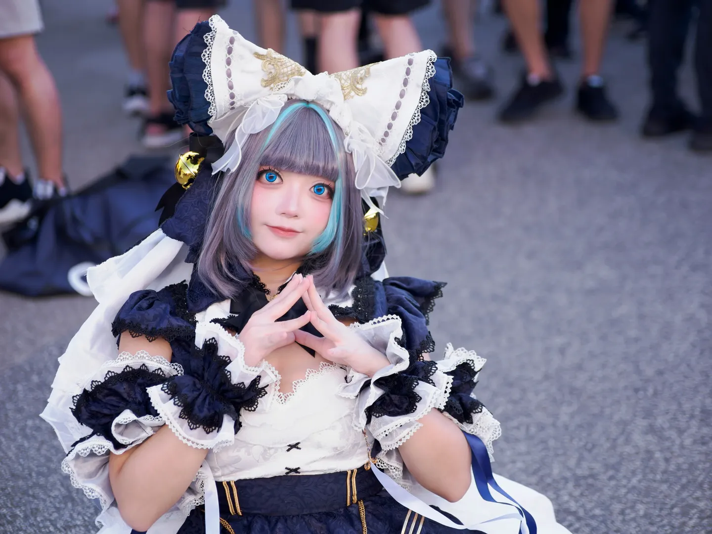 柴郡cos, 碧蓝航线, 漫展场照, cosplay返图, 蓝白蕾丝裙