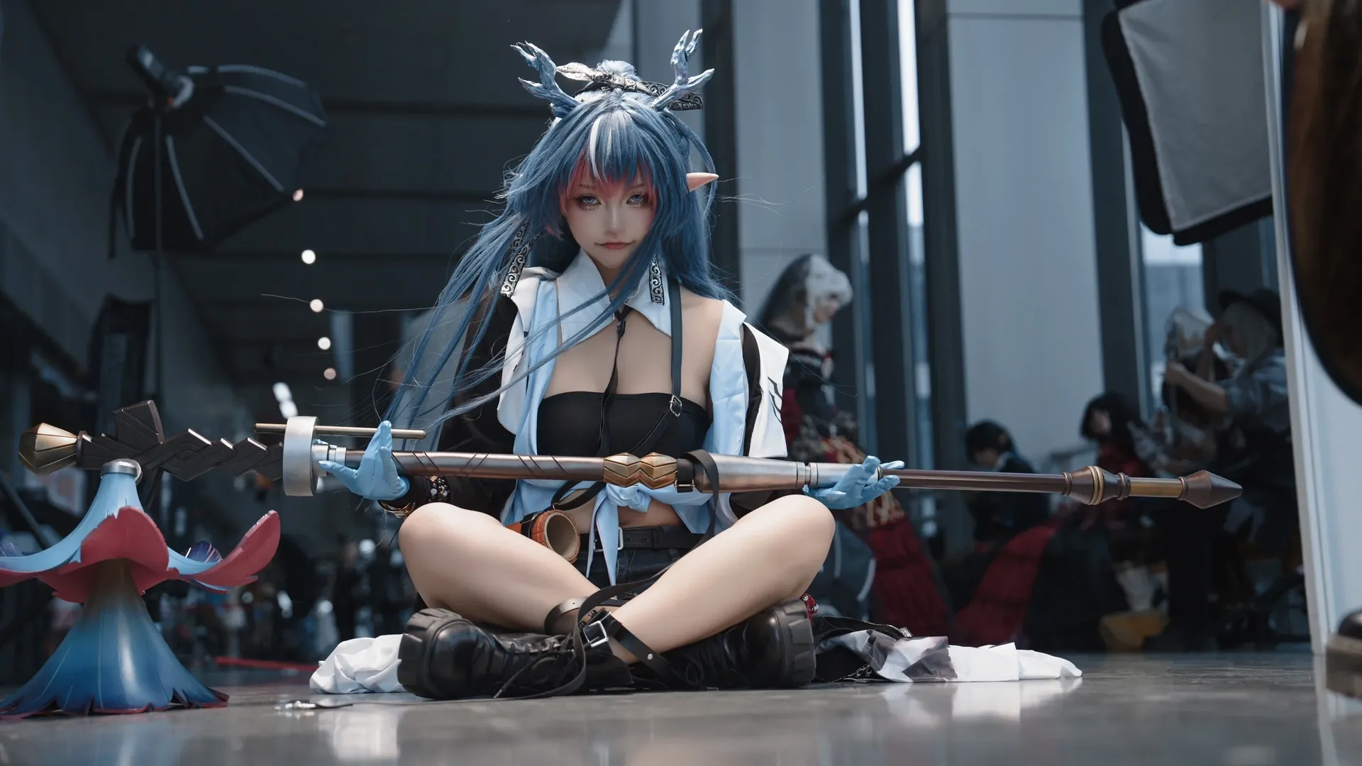 コスプレ, イベント写真, アークナイツ, リィン コスプレ, 竜の角とエルフ耳 - 2枚目