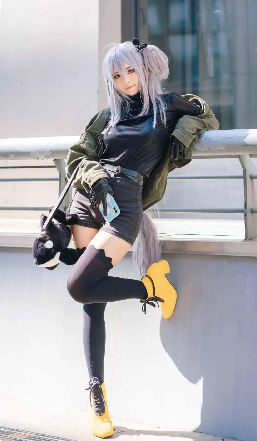 アークナイツ, スカジ コスプレ, 二次元ファッション, CP29アニメイベント, 黒のオーバーニーソックス