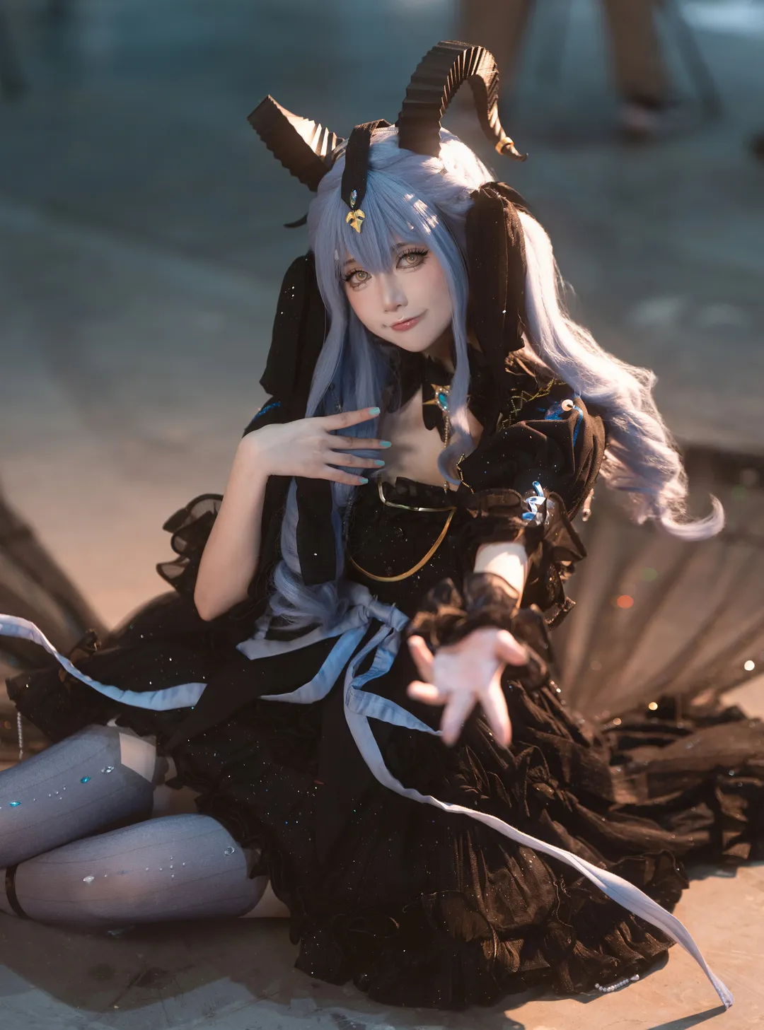 二次元摄影, 丰川祥子cos, 明日方舟, 白丝, 哥特风cosplay