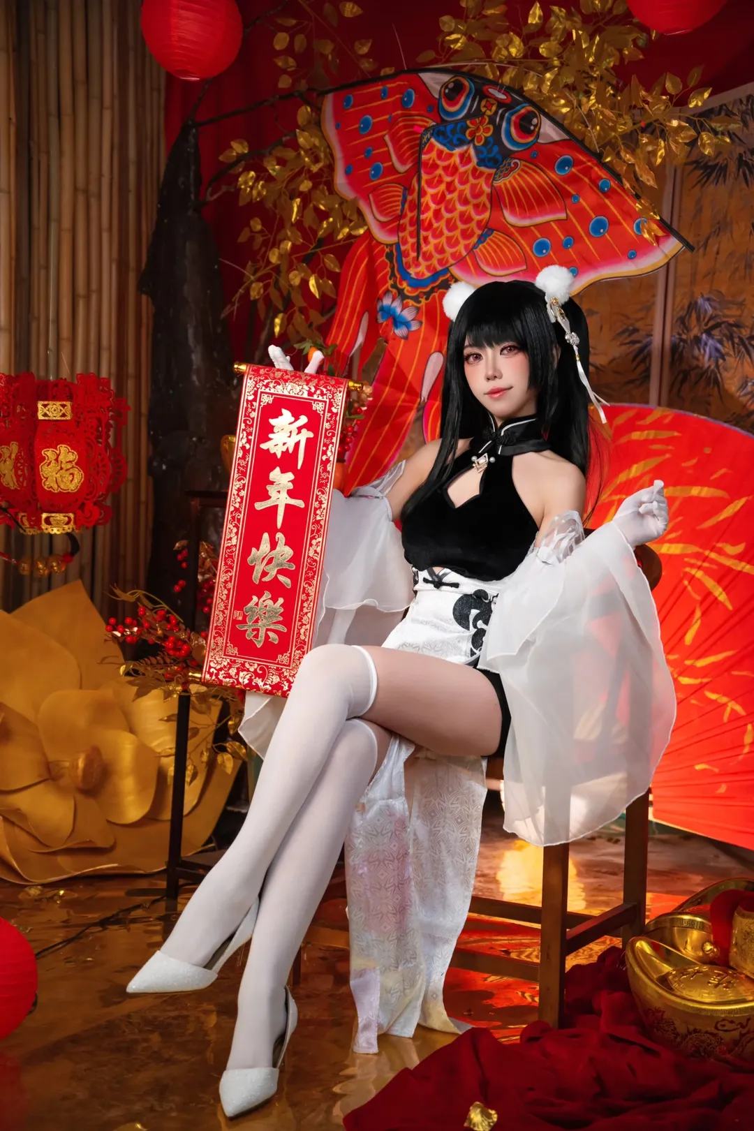 コスプレ, アズールレーン, 年賀イラスト, ペーター・シュトラッサー コスプレ, 白ニーハイソックス - 2枚目