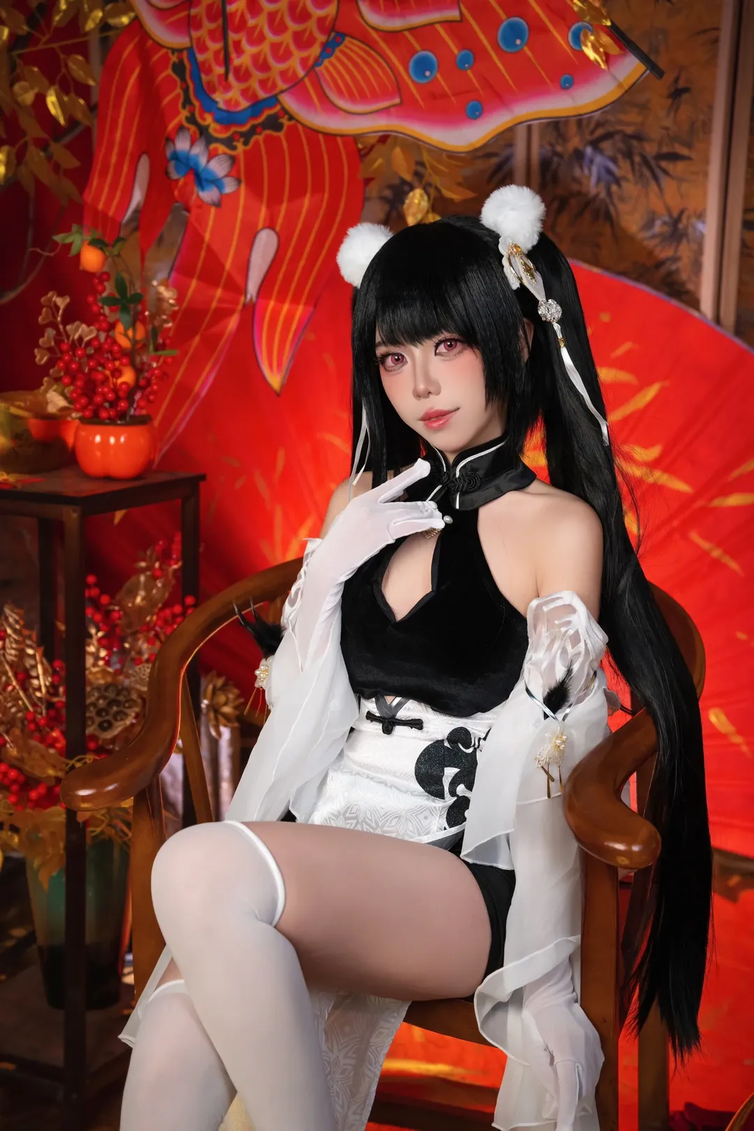 コスプレ, アズールレーン, 年賀イラスト, ペーター・シュトラッサー コスプレ, 白ニーハイソックス - 3枚目