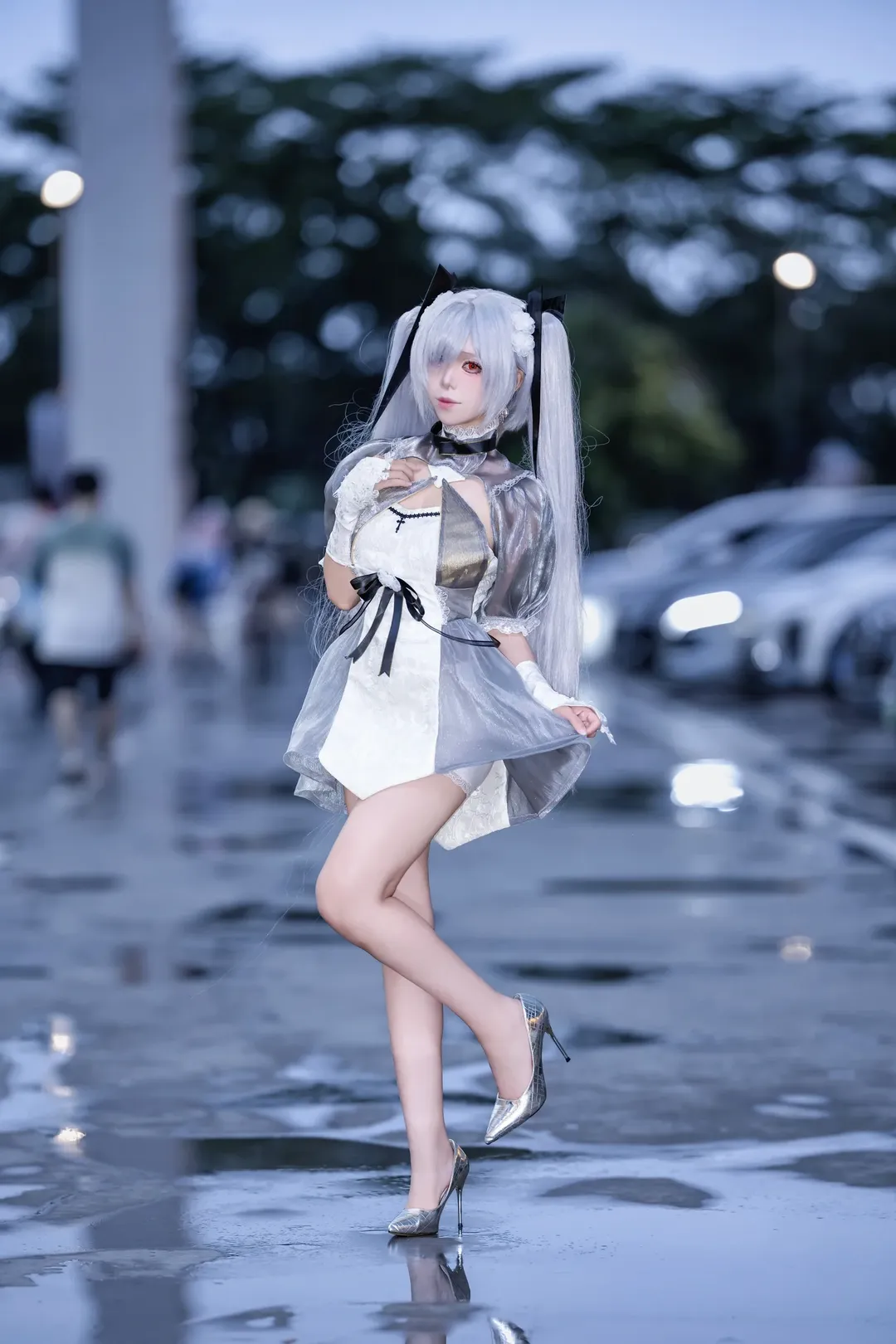 二次元cosplay, 灰姑娘cos, Nikke胜利女神, 广州萤火虫漫展, 下雨天场照 - 第7张