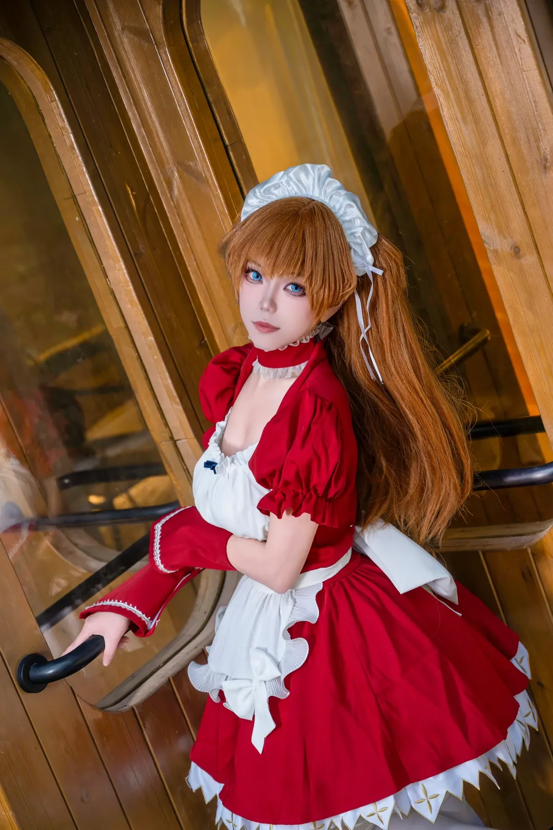 メイド服, 白ストッキング, アスカコスプレ, 新世紀エヴァンゲリオン, コスプレ撮影 - 4枚目