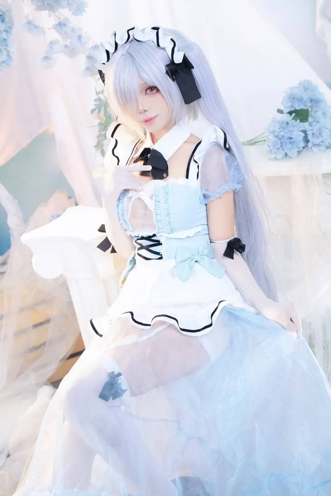 ホタルACGエキスポ, シンデレラ コスプレ, 白ニーソコーデ, 勝利の女神：NIKKE, メイド服コスプレ - 1枚目