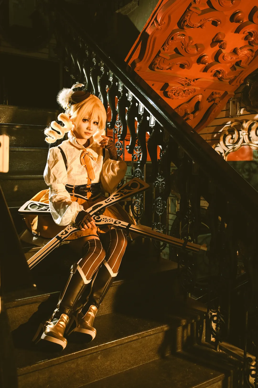 魔法少女小圆, cosplay摄影, 武器道具, 巴麻美cos, 复古楼梯 - 第6张