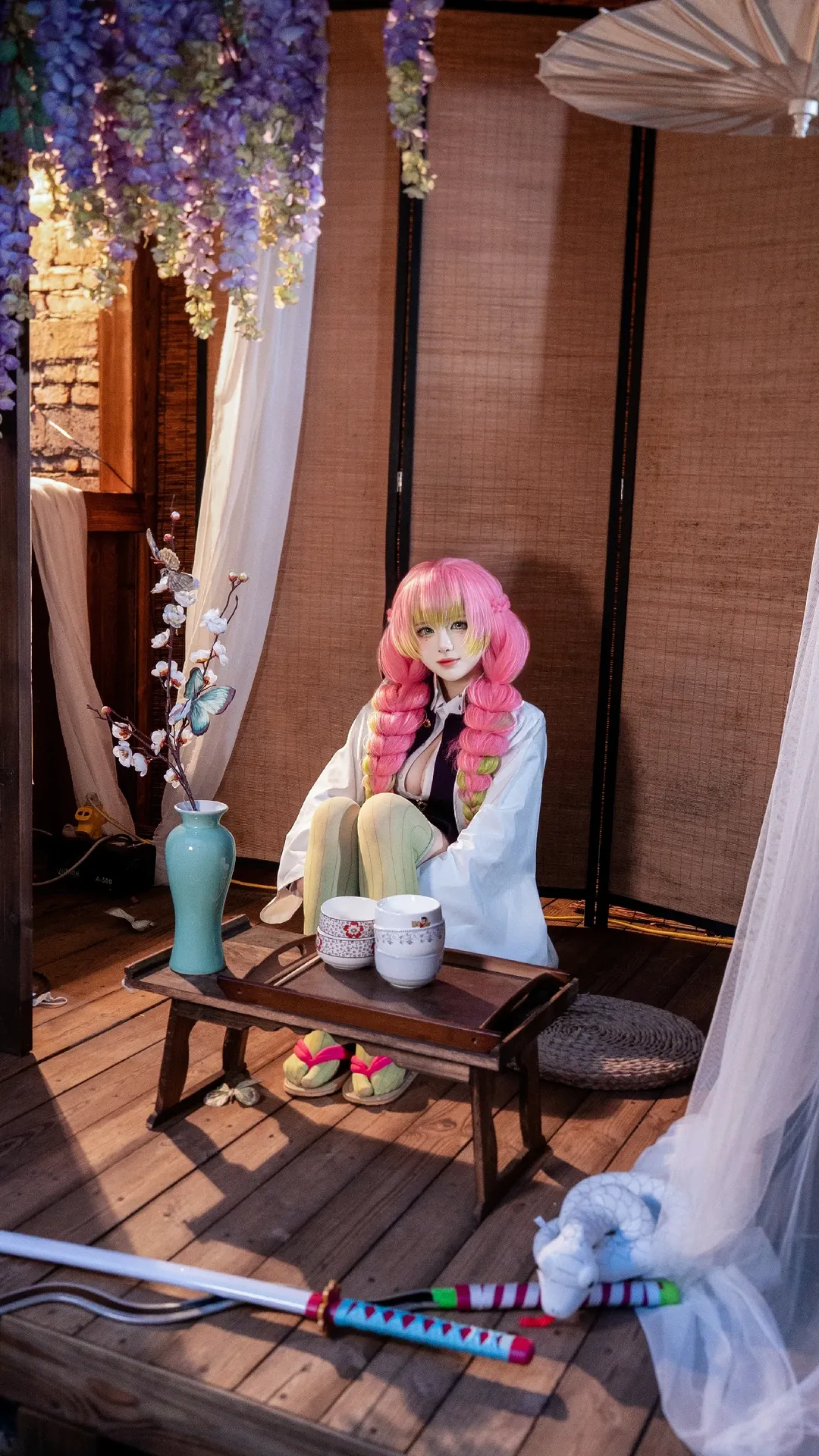 鬼灭之刃, 二次元cosplay, 甘露寺蜜璃cos, 粉发双马尾, 连裤袜cos - 第1张