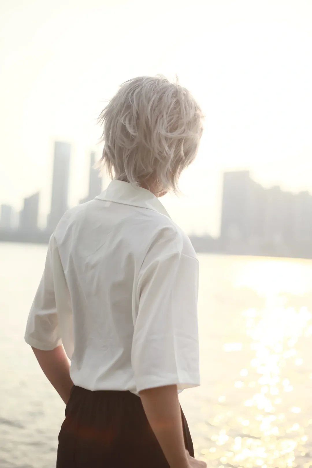 Seaside location shoot, Neon Genesis Evangelion, White shirt, Kaworu Nagisa cosplay, Silver-haired boy - Image 1