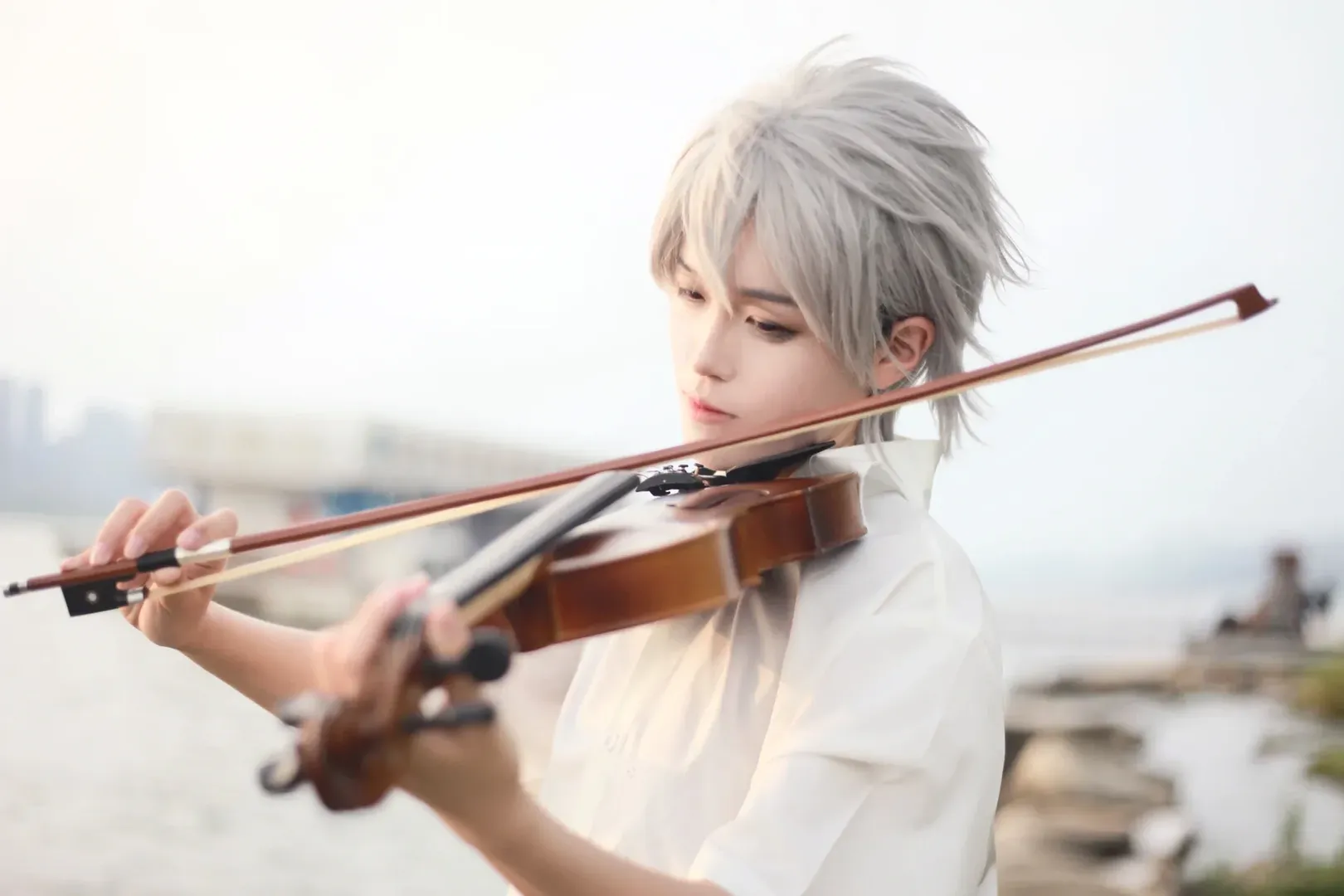 Seaside location shoot, Neon Genesis Evangelion, White shirt, Kaworu Nagisa cosplay, Silver-haired boy - Image 3