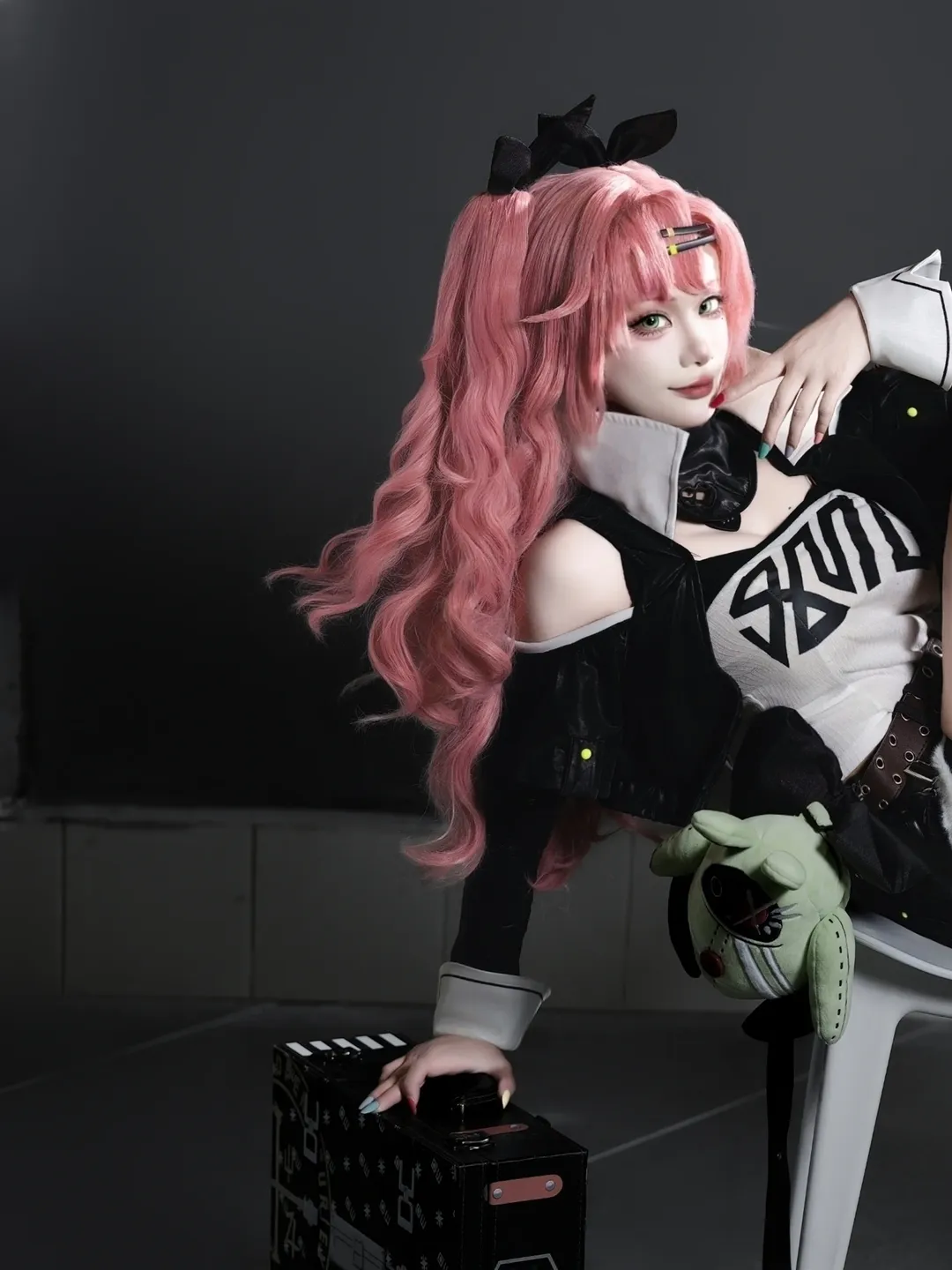 Zenless Zone Zero, Cosplay sharing, Techwear outfit, Nico cosplay, Strappy over-the-knee socks - Image 1