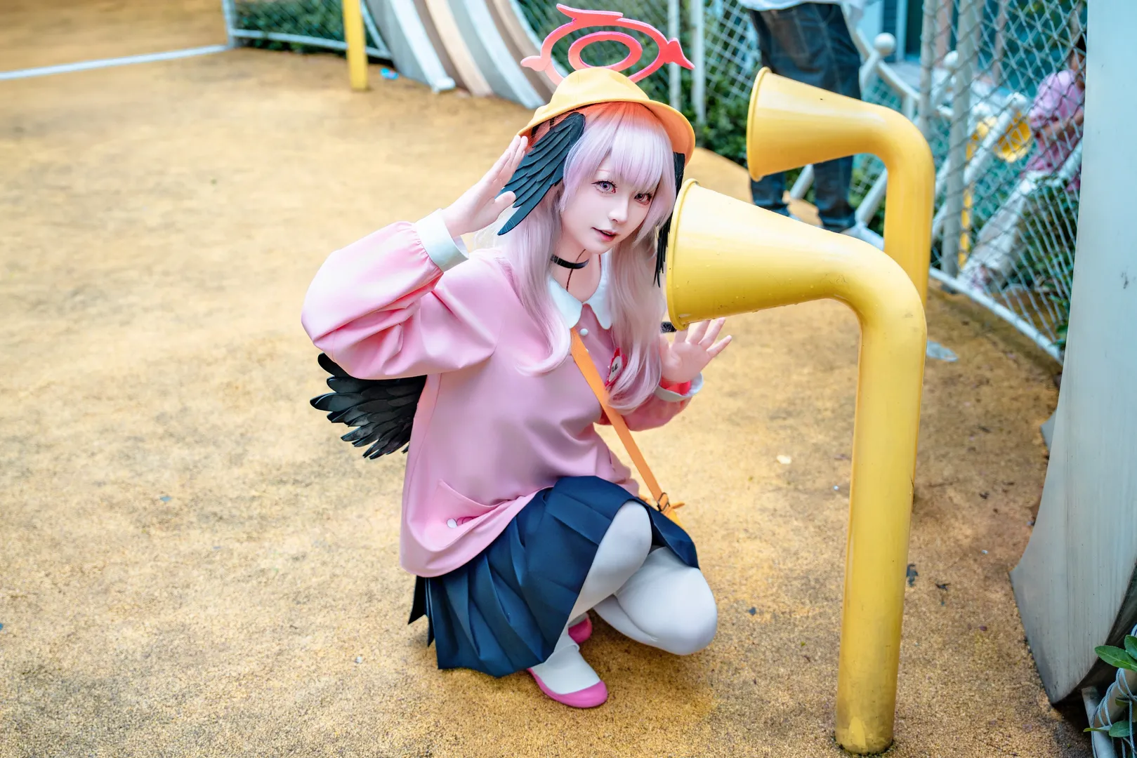 cosplay, 蔚蓝档案, 下江小春cos, 白丝cos, 户外游乐园 - 第4张
