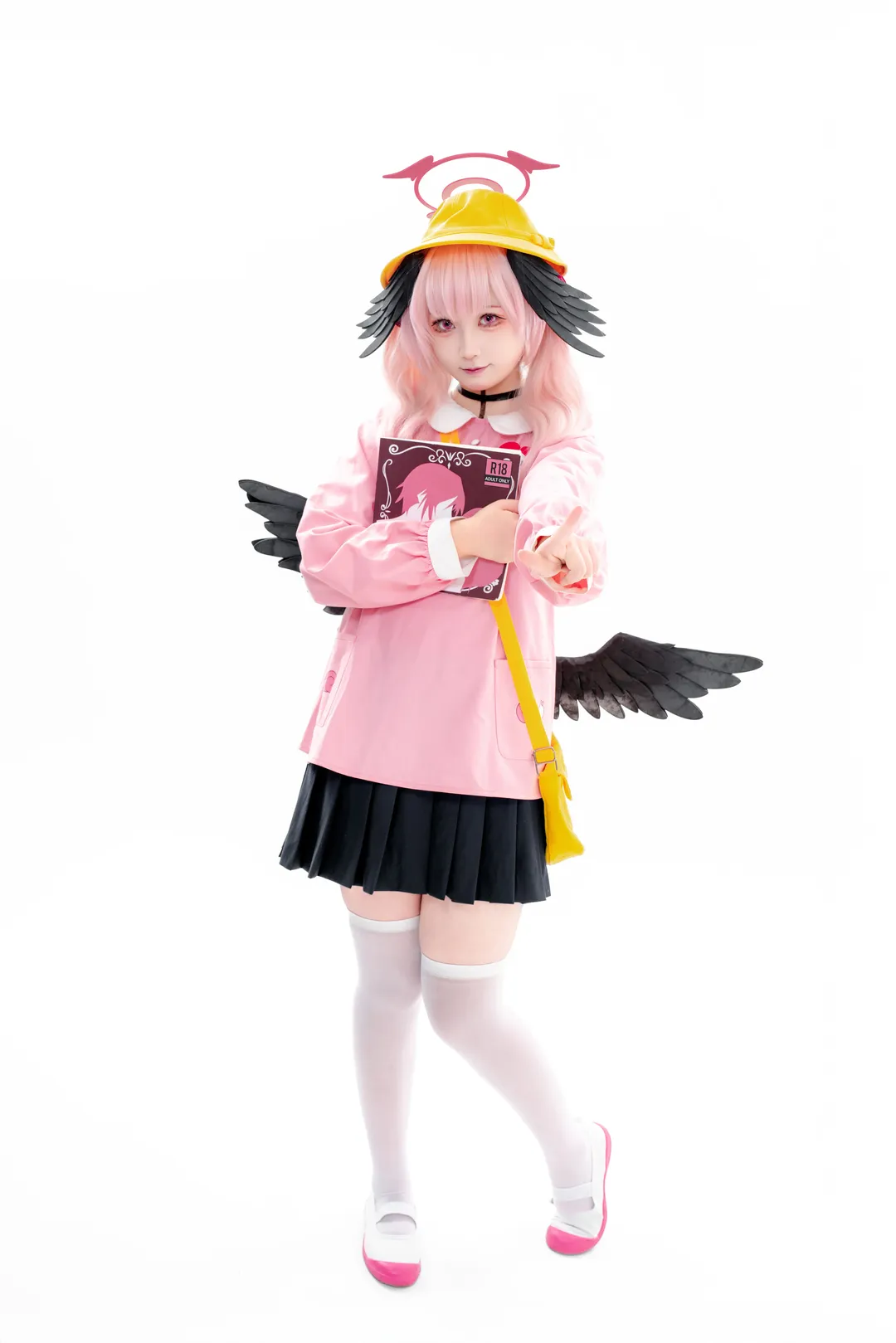 蔚蓝档案, 下江小春cos, 白丝穿搭, 粉发cosplay, 天使光环 - 第2张
