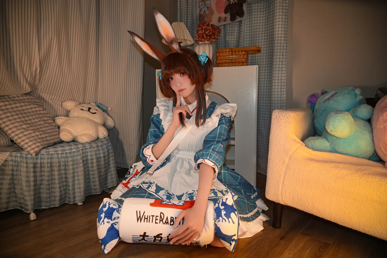 明日方舟, 阿米娅cos, cosplay日常, 二次元写真, 大白兔联动 - 第1张