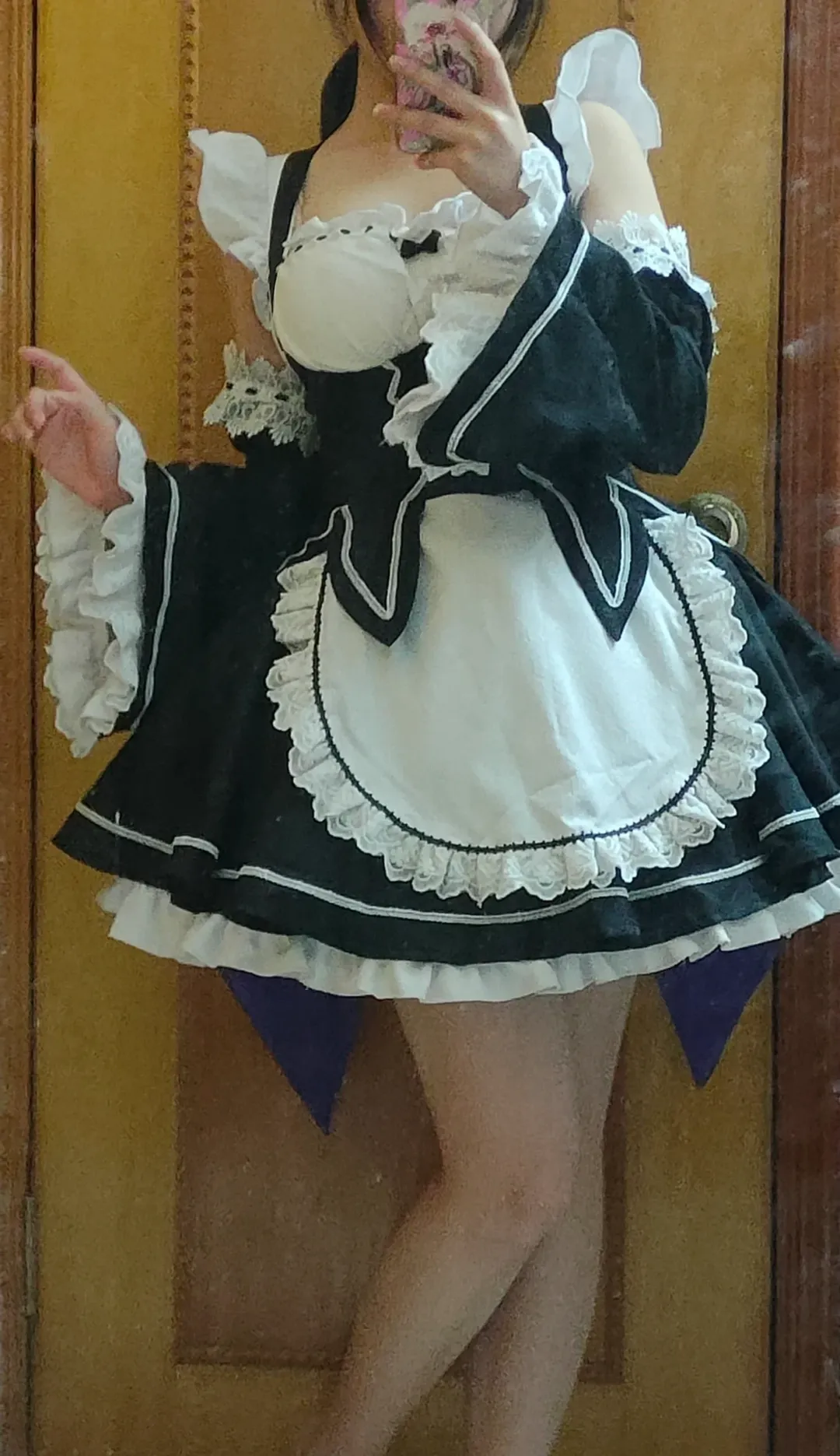 二次元, cosplay, 女仆装, 对镜自拍, 蕾丝吊带袜 - 第1张