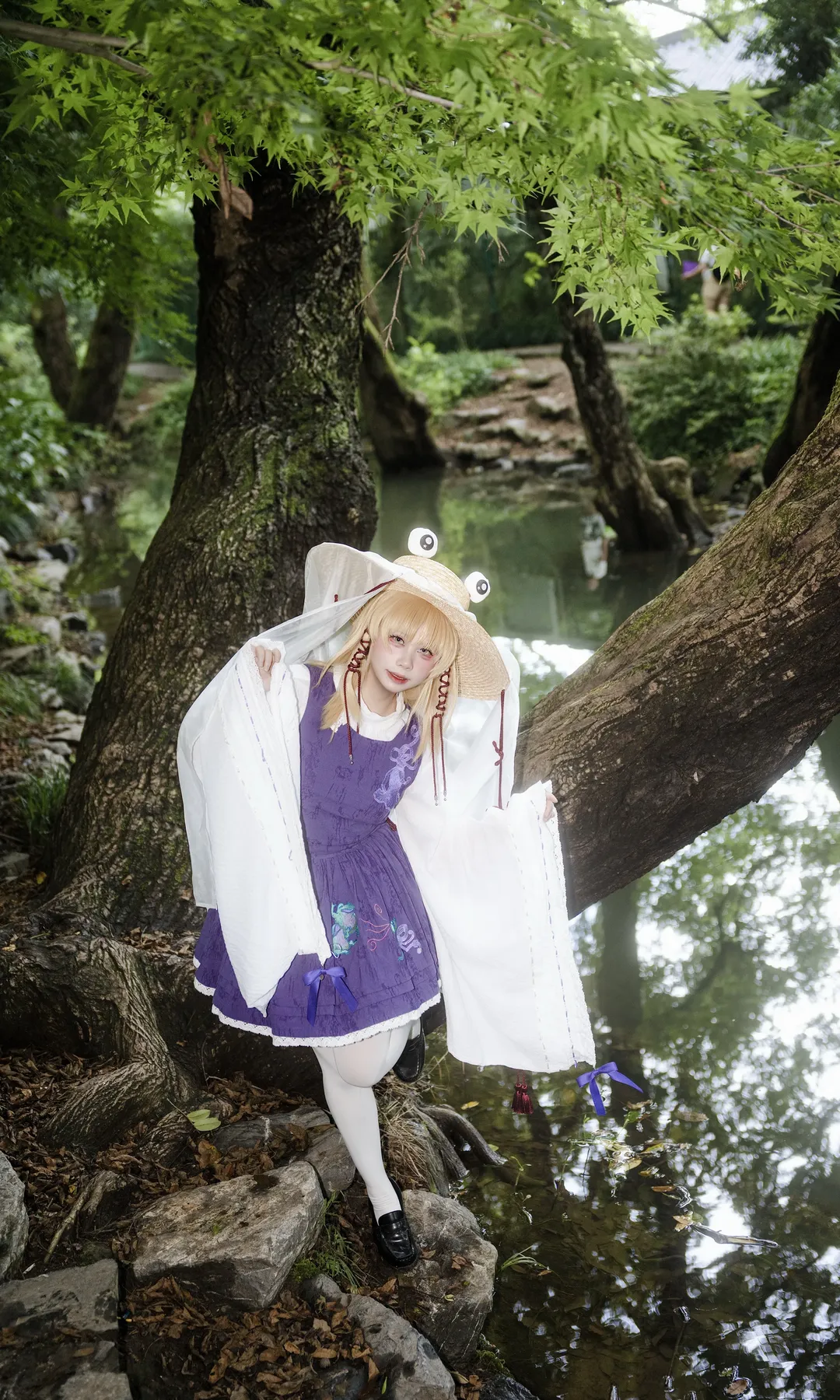 cosplay, 东方project, 户外摄影, 洩矢诹访子cos, 白色丝袜 - 第2张