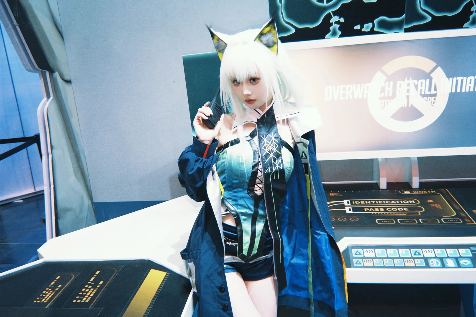 Arknights, Cosplay photography, Kal'tsit cosplay, CP32 Anime Convention, Cyber techwear style - Image 3
