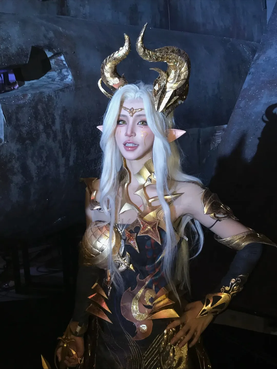 漫展场照, 游戏cosplay, cosplay妆容, 龙妈cos, 和平精英 - 第2张
