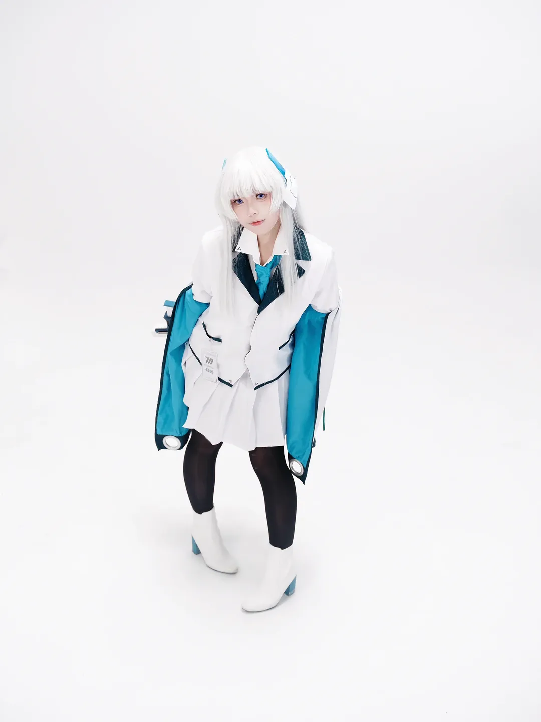 蔚蓝档案, 二次元cosplay, 诺亚cos, 黑丝穿搭, 白毛cos - 第6张