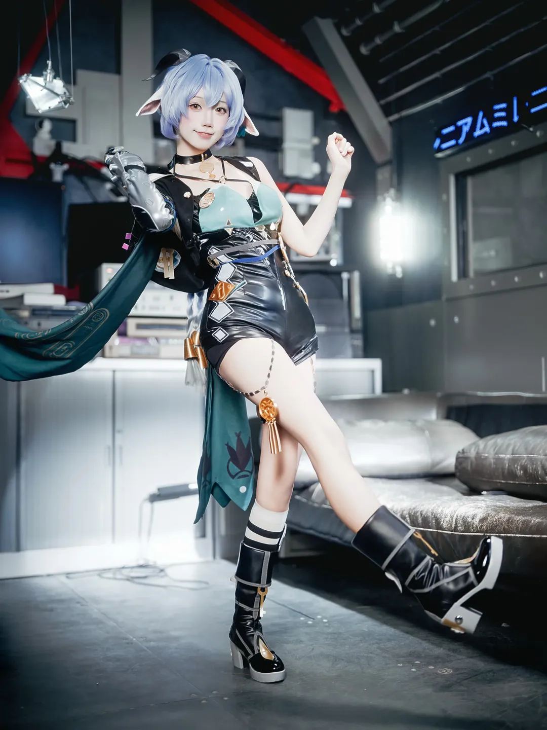 绝区零, 二次元cosplay, 机械少女, 卢西娅cos, 赛博朋克风 - 第5张