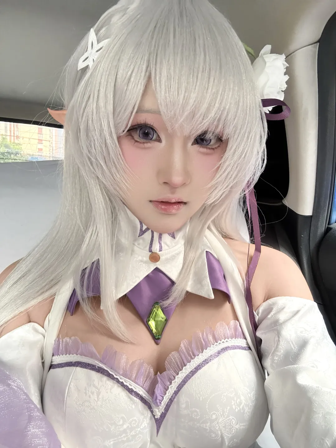 Re:ZERO -Starting Life in Another World-, Anime cosplay, Emilia cosplay, Elf ears cosplay, Silver-haired girl