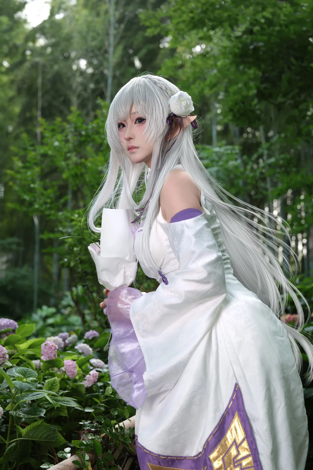 二次元, Re:ゼロから始める異世界生活, エミリア コスプレ, エルフ耳, 森の外景