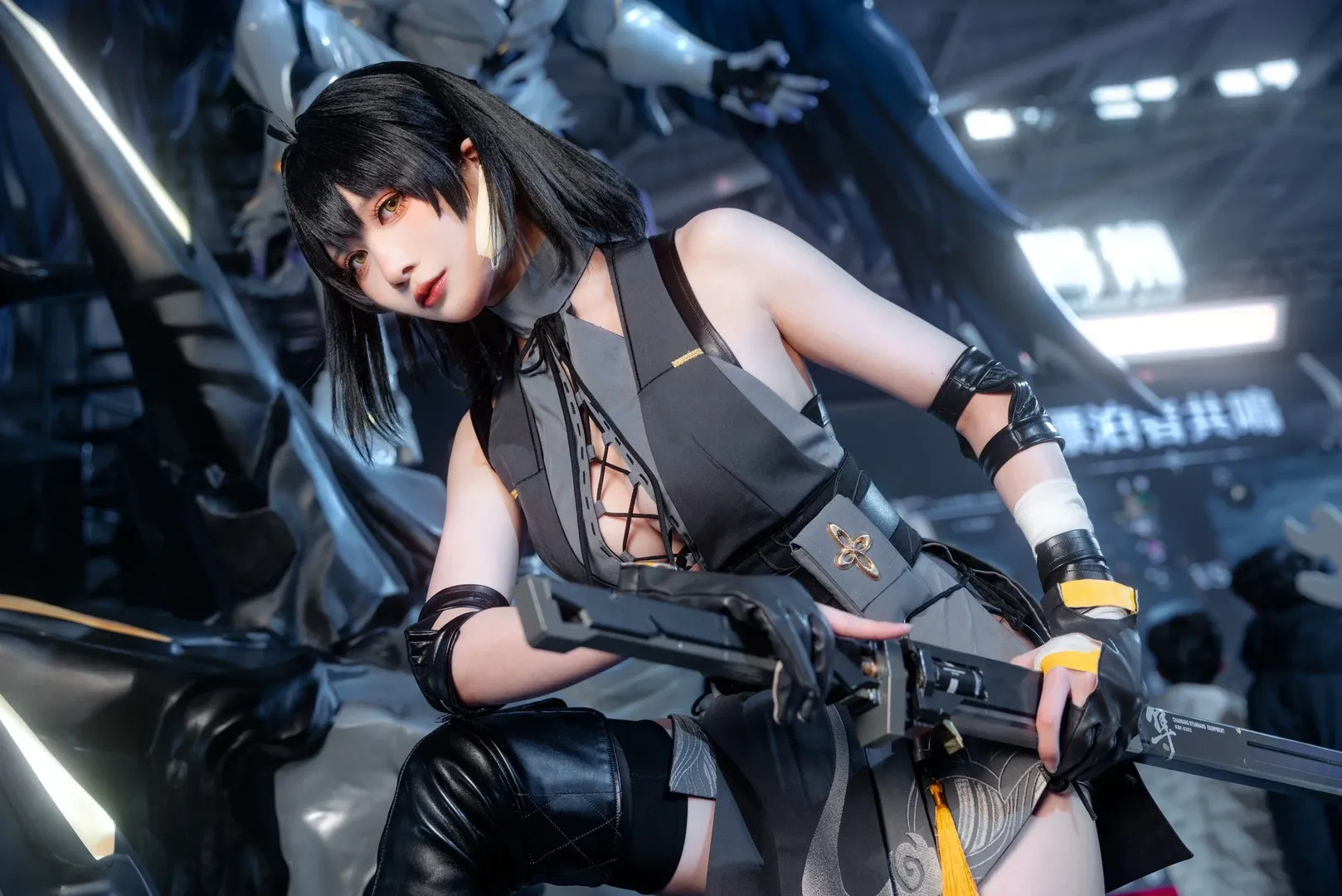 鳴潮, アニメイベントのコスプレ, 黒ストッキングとロングブーツ, 女漂泊者 コスプレ, 台北ゲームショウ - 3枚目