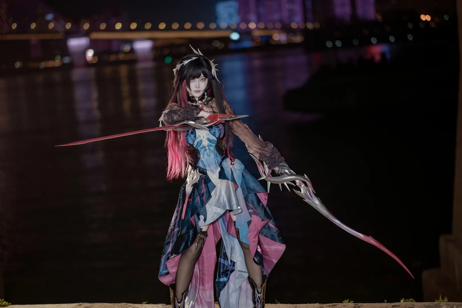 崩坏星穹铁道, 海瑟音cos, 夜景外拍, 江畔摄影, 奇幻cosplay - 第3张