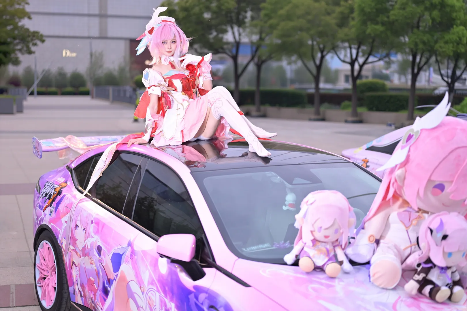 爱莉希雅cos, 崩坏3, cosplay, 漫展外景, 白色丝袜 - 第2张