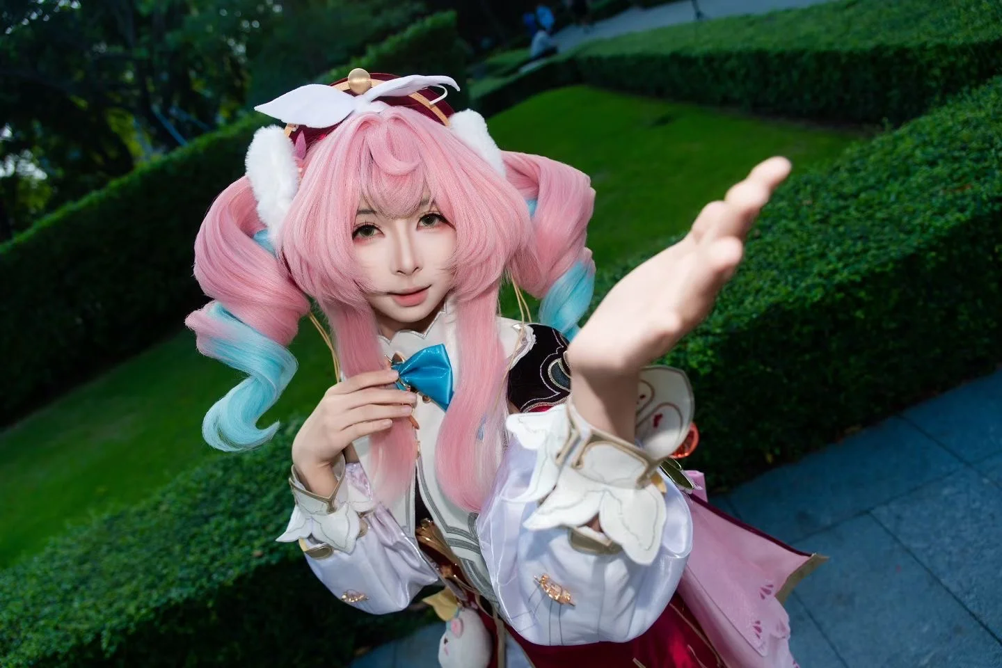 Honkai: Star Rail, Hyacinthia cosplay, Cosplay photography, Anime Star City, Sweet makeup styling - Image 8