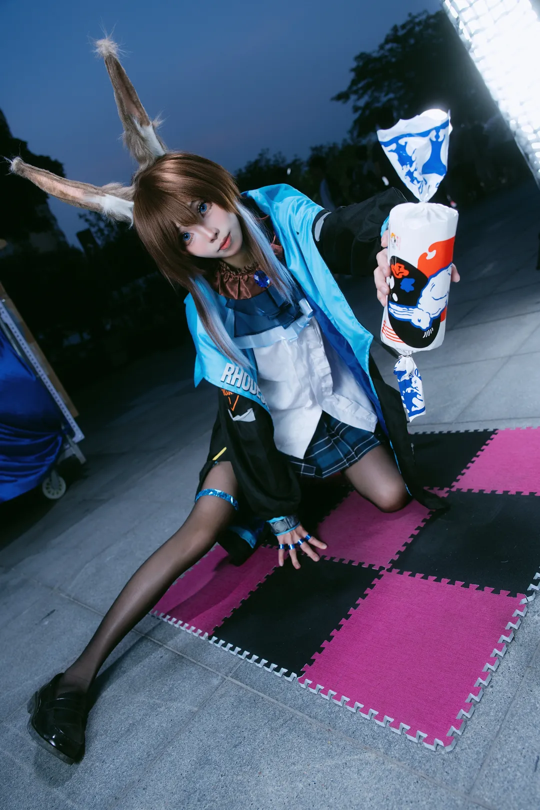 Convention photos, Firefly ACG Expo, Arknights, Amiya cosplay, Black stockings