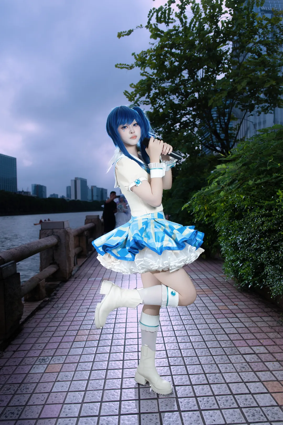 cosplay摄影, 蓝发双马尾, 广州萤火虫漫展, 偶像活动, 雾矢葵cos - 第5张