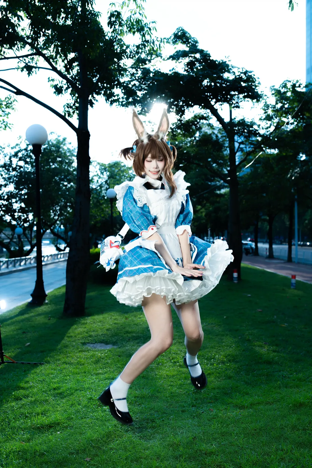 メイド服, アークナイツ, イベント撮影, アーミヤ コスプレ, 屋外夜景 - 8枚目