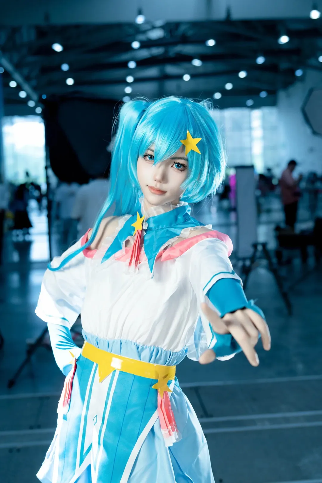 白ストッキング, コスプレ撮影, 中山アニメ展, ベイベイとヤーヤーコスプレ, バララシャオモーシェン - 3枚目